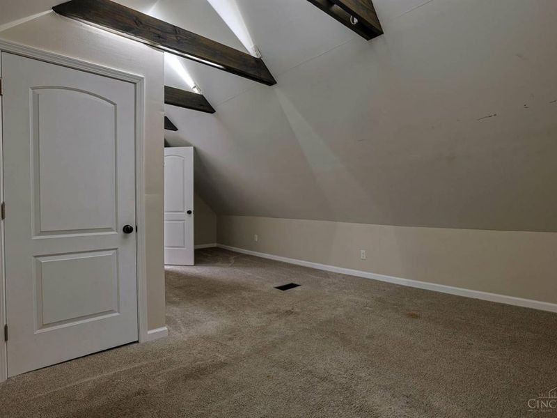 3765 Iona Avenue, Cincinnati, OH 45213 Photo 16