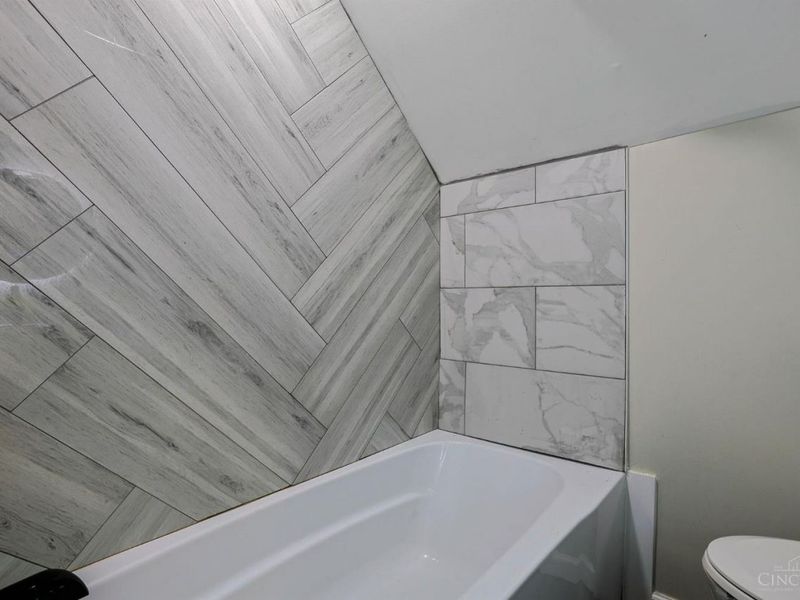 3765 Iona Avenue, Cincinnati, OH 45213 Photo 18