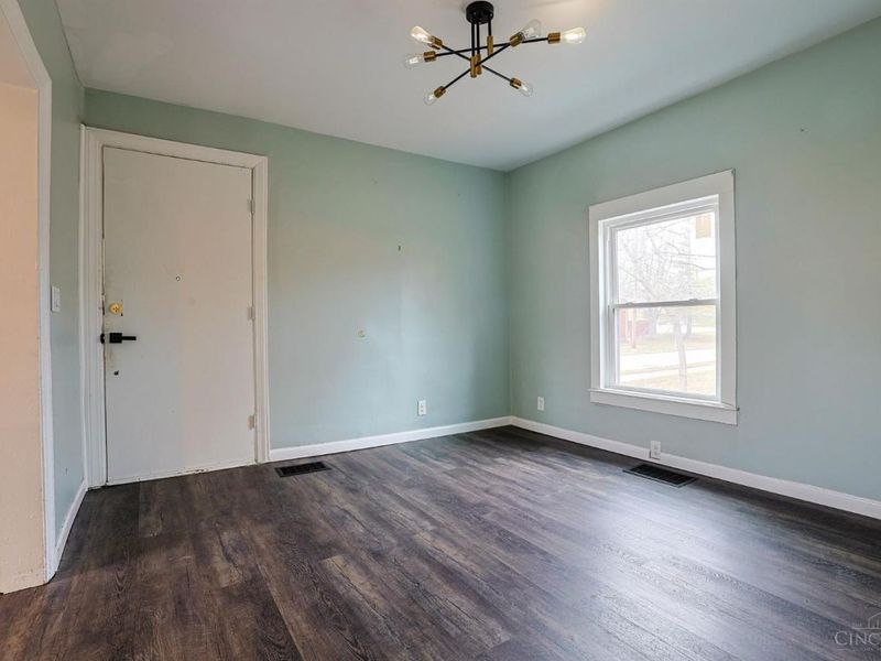 3765 Iona Avenue, Cincinnati, OH 45213 Photo 4