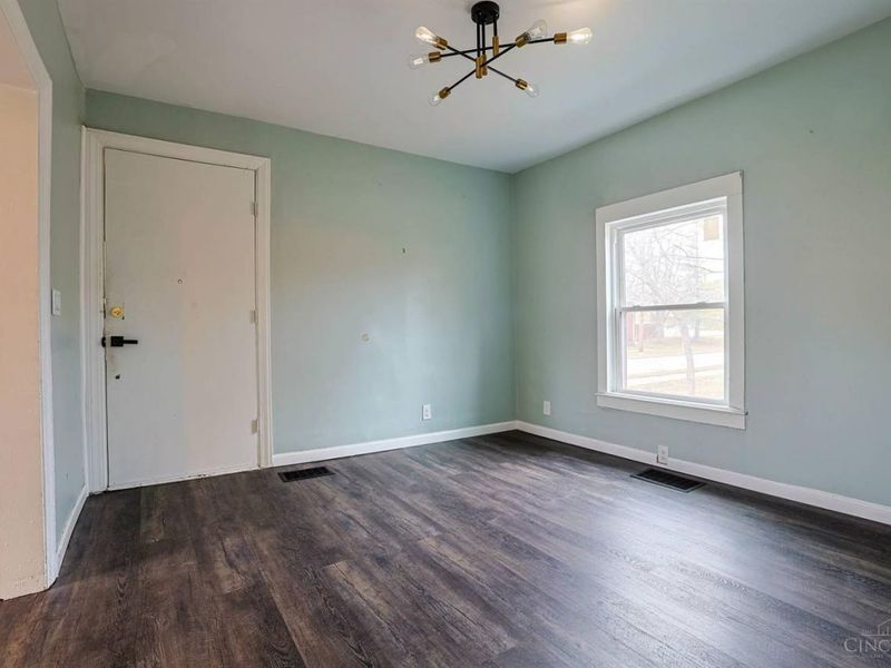 3765 Iona Avenue, Cincinnati, OH 45213 Photo 4