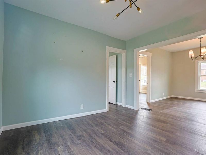 3765 Iona Avenue, Cincinnati, OH 45213 Photo 5