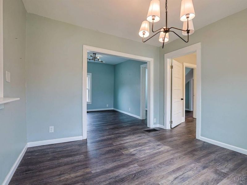 3765 Iona Avenue, Cincinnati, OH 45213 Photo 9