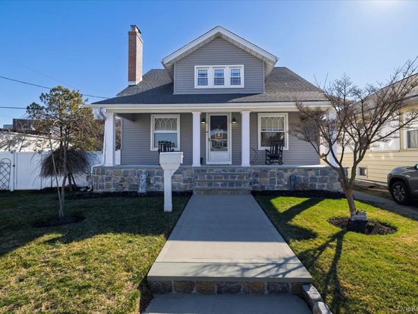 2971 Waverly Avenue , Oceanside, NY 11572