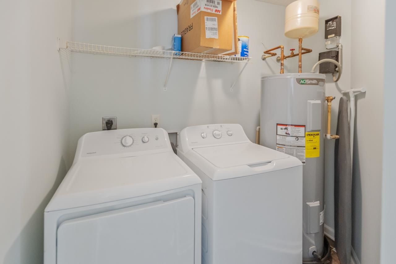 8562 Hopkins Circle Photo 17