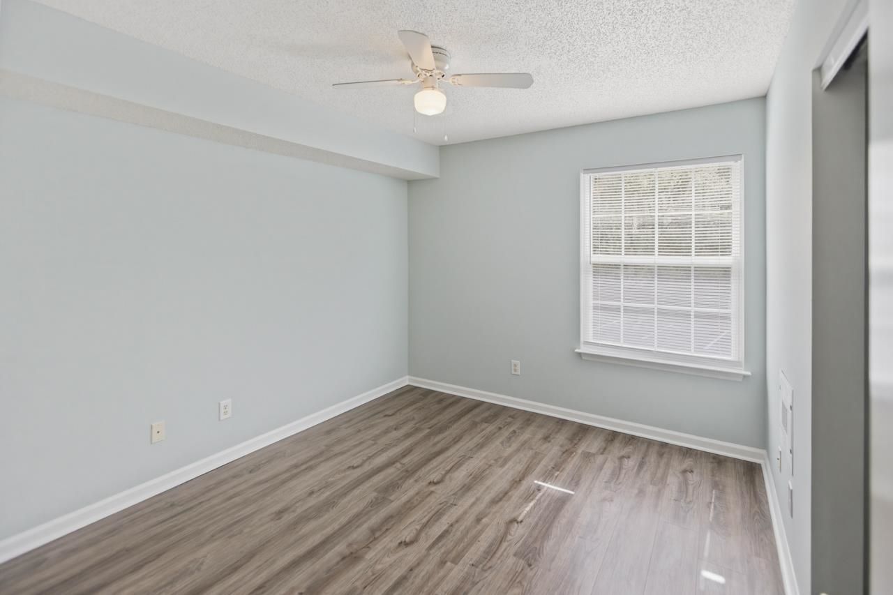 8562 Hopkins Circle Photo 19