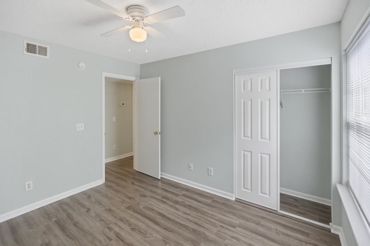 8562 Hopkins Circle Photo 24