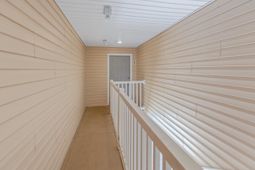 8562 Hopkins Circle photo 4