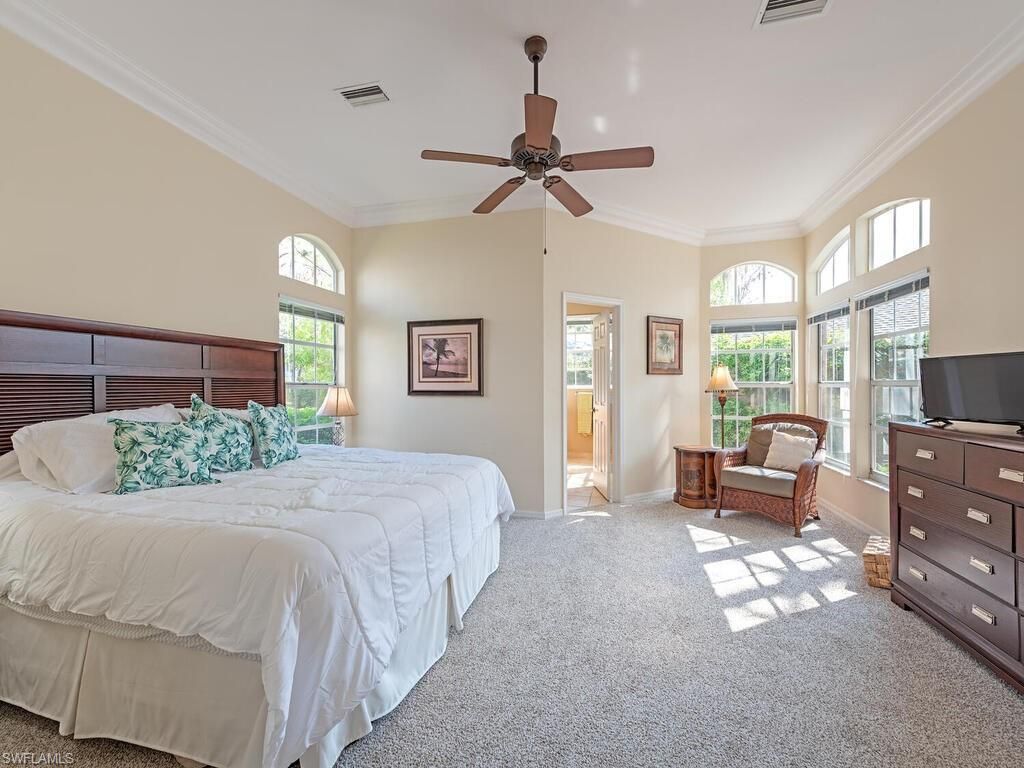 130 Amblewood Ln , Unit 8-801, Naples, FL 34105 Photo