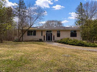 30540 N Greenbriar Road, Franklin Vlg, MI 48025