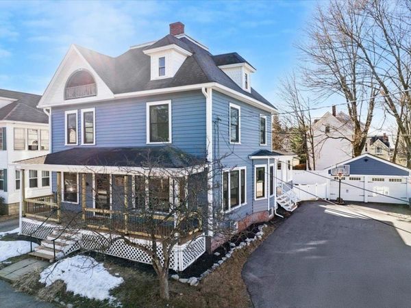 323 Myrtle Street, Manchester, NH 03104