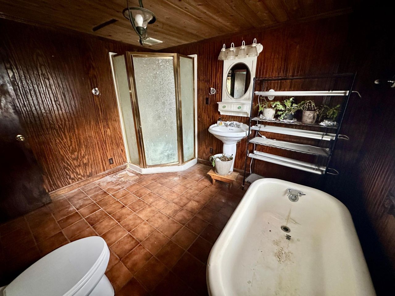 916 Leonard Drive Photo 16