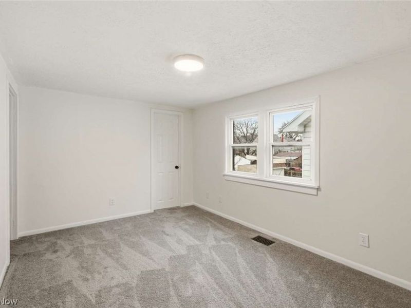 4169 W 50th Street, Cleveland, OH 44144 Photo 16