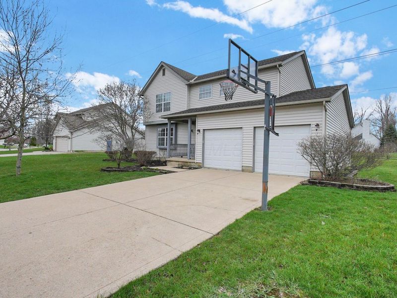 478 Burns Drive N, Westerville, OH 43082 Photo 2