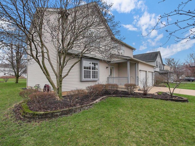 478 Burns Drive N, Westerville, OH 43082 Photo 3