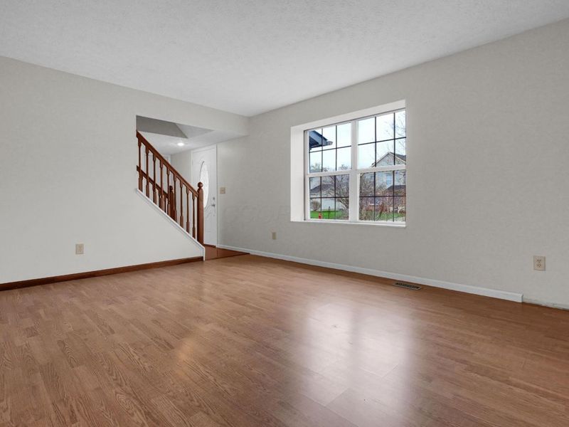 478 Burns Drive N, Westerville, OH 43082 Photo 7