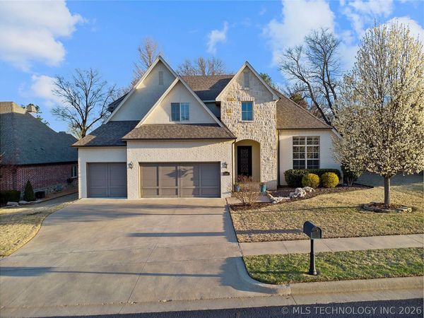 5104 W Birmingham Street , Broken Arrow, OK 74011