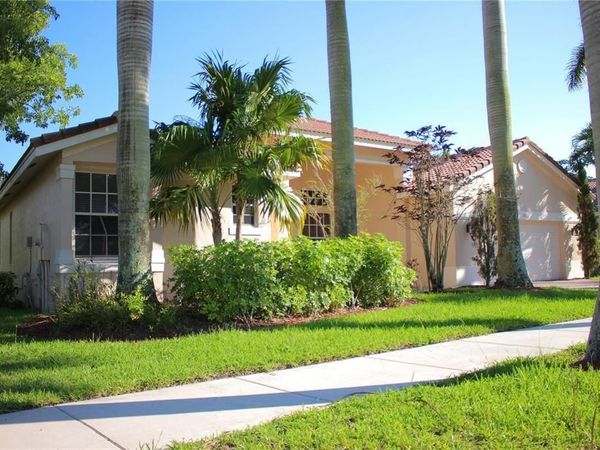 791 Regal Cove Road, Weston, FL 33327