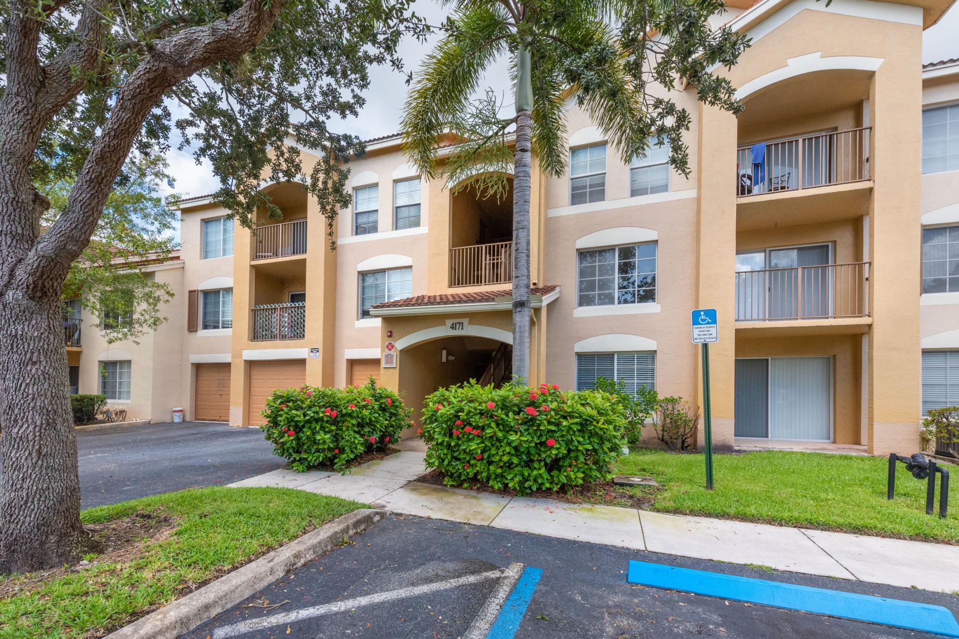 4171 San Marino Boulevard, West Palm Beach, FL 33409 Photo