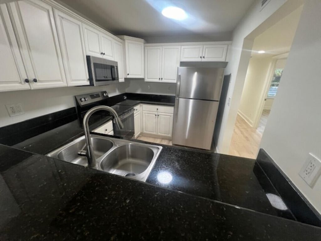 5458 Via Delray Boulevard, Unit 102, Delray Beach, FL 33484 Photo