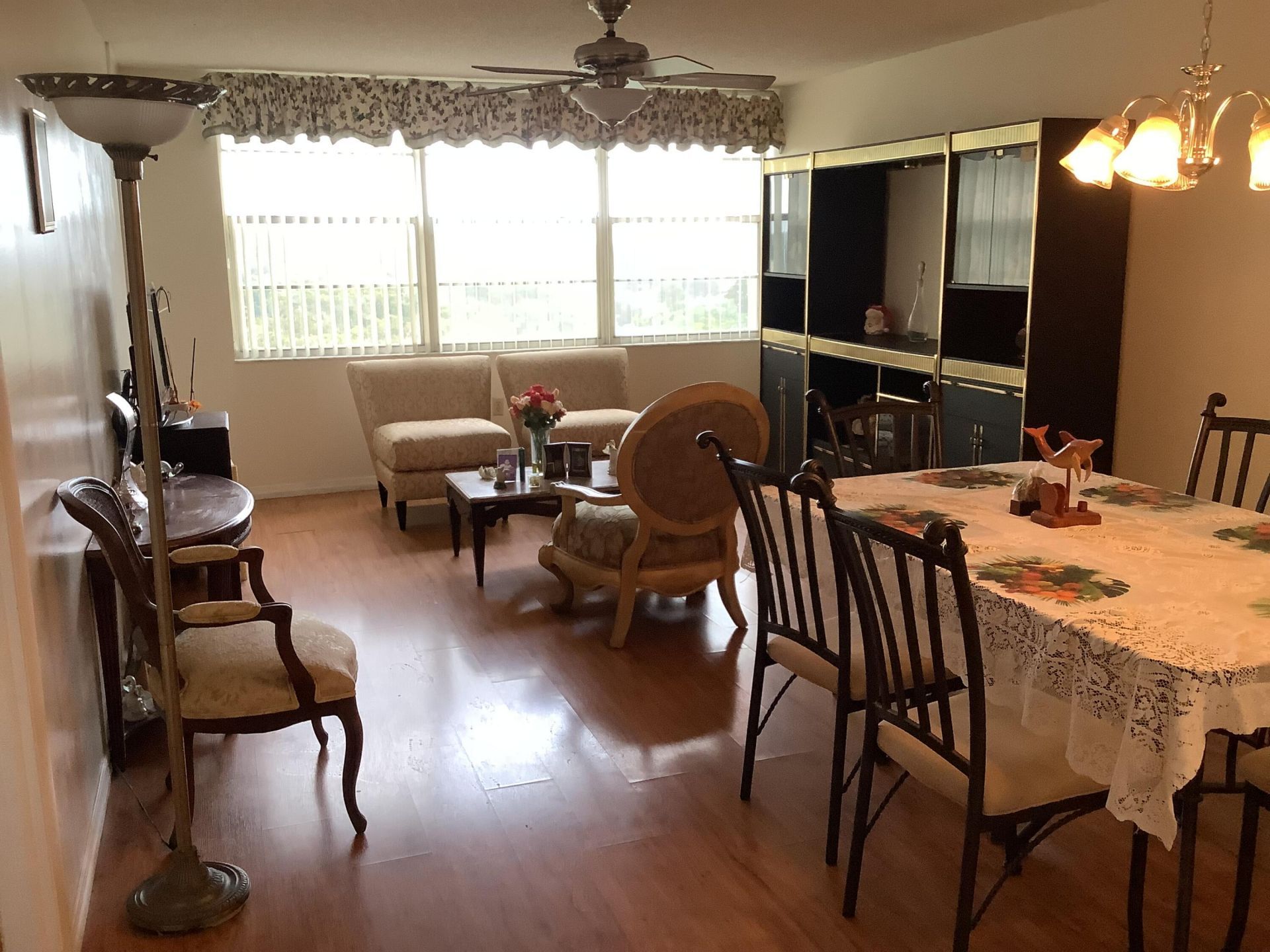 1300 St Charles Place, Pembroke Pines, FL 33026 Photo