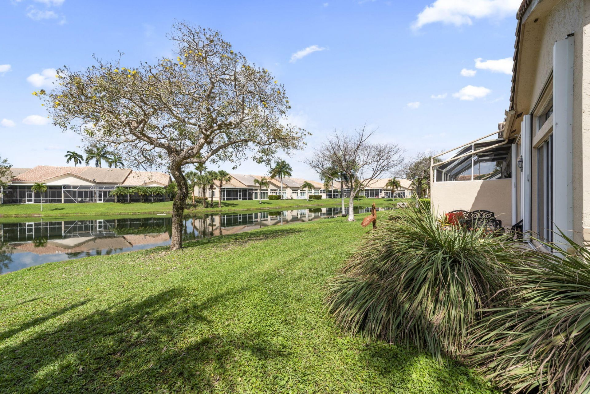 5135 E Madison Lakes Cir E, Davie, FL 33328 Photo