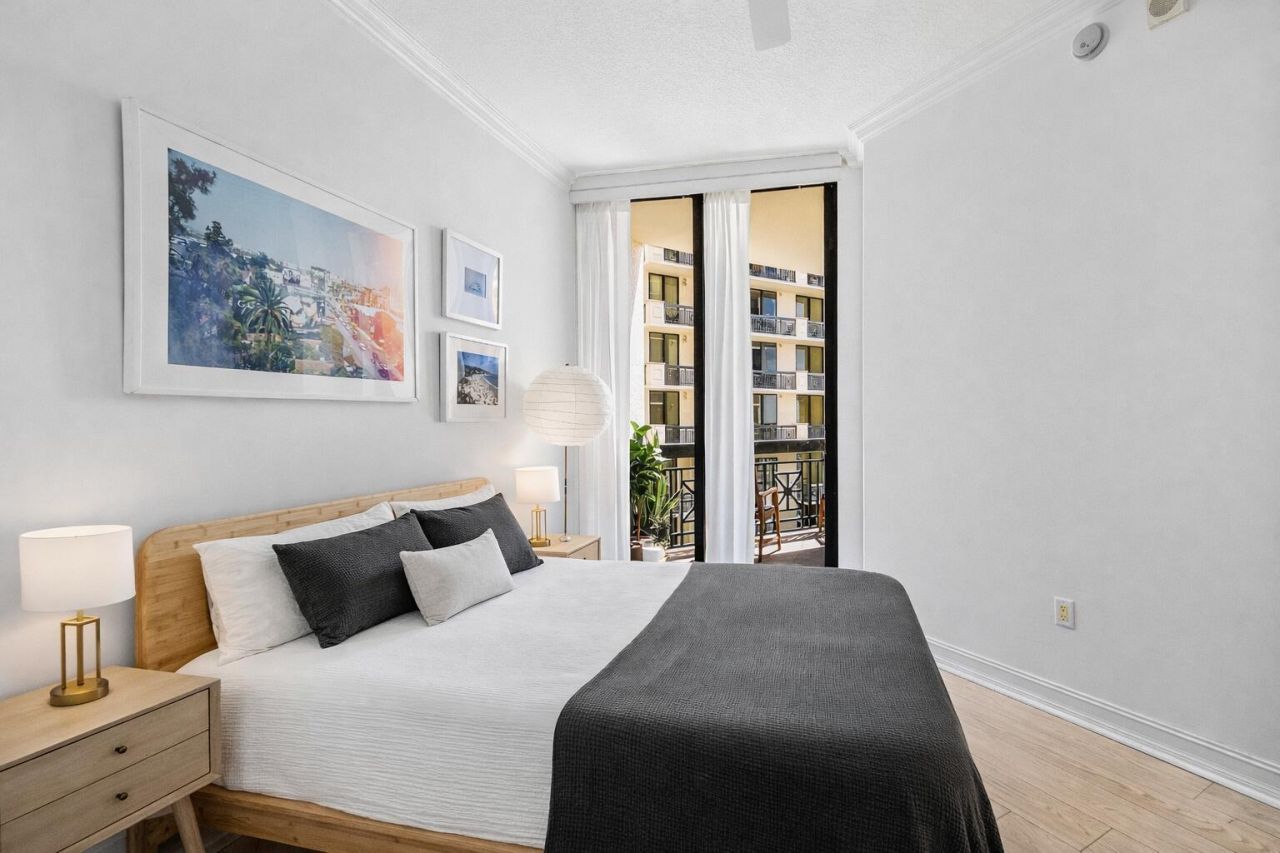 701 S Olive Avenue, Unit 1605, West Palm Beach, FL 33401 Photo