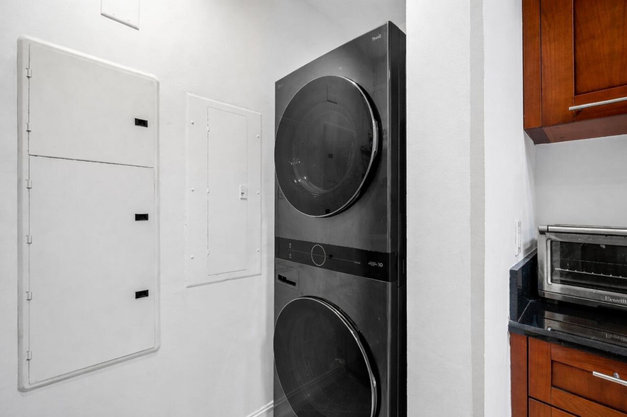 701 S Olive Avenue, Unit 1605, West Palm Beach, FL 33401 Photo