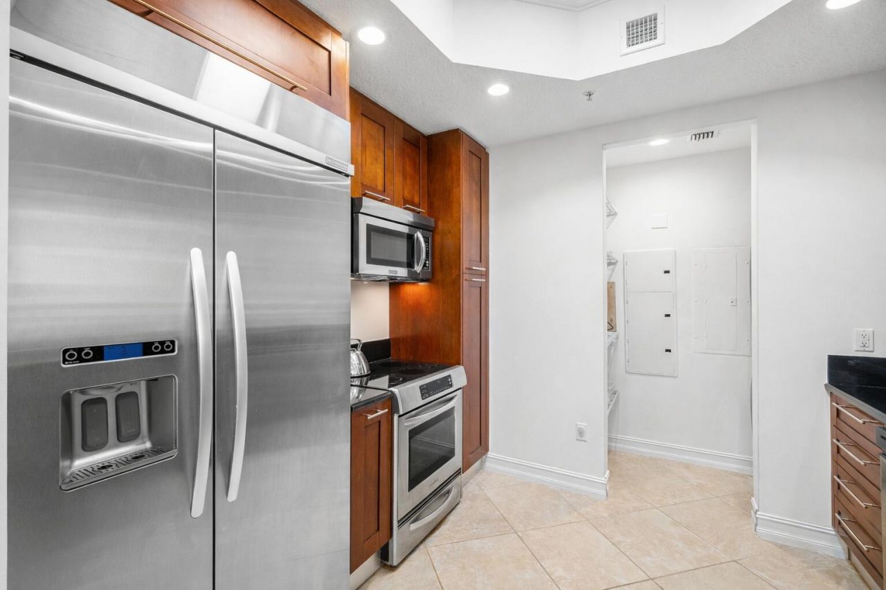 701 S Olive Avenue, Unit 1605, West Palm Beach, FL 33401 Photo