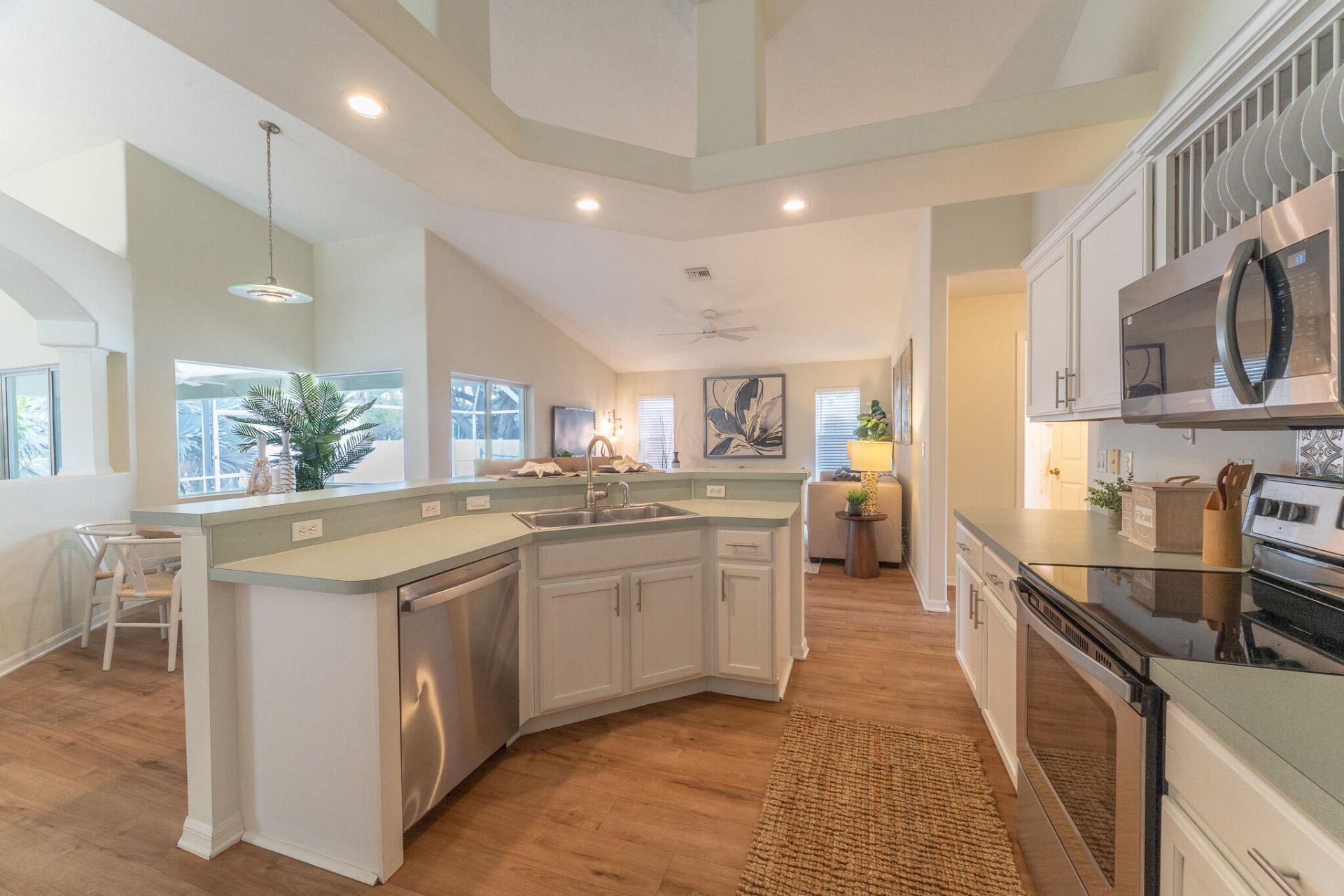 513 SE Cliff Road, Port Saint Lucie, FL 34984 Photo