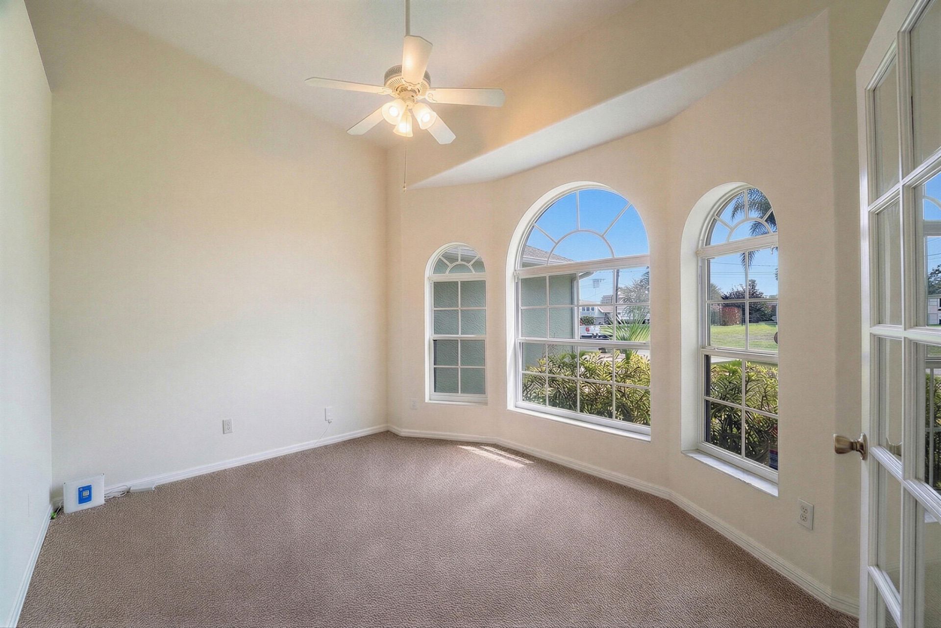 513 SE Cliff Road, Port Saint Lucie, FL 34984 Photo