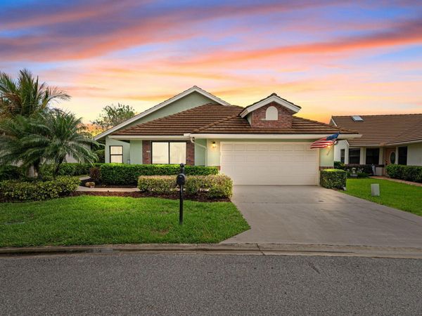 441 SW Jefferson Circle, Port St. Lucie, FL 34986