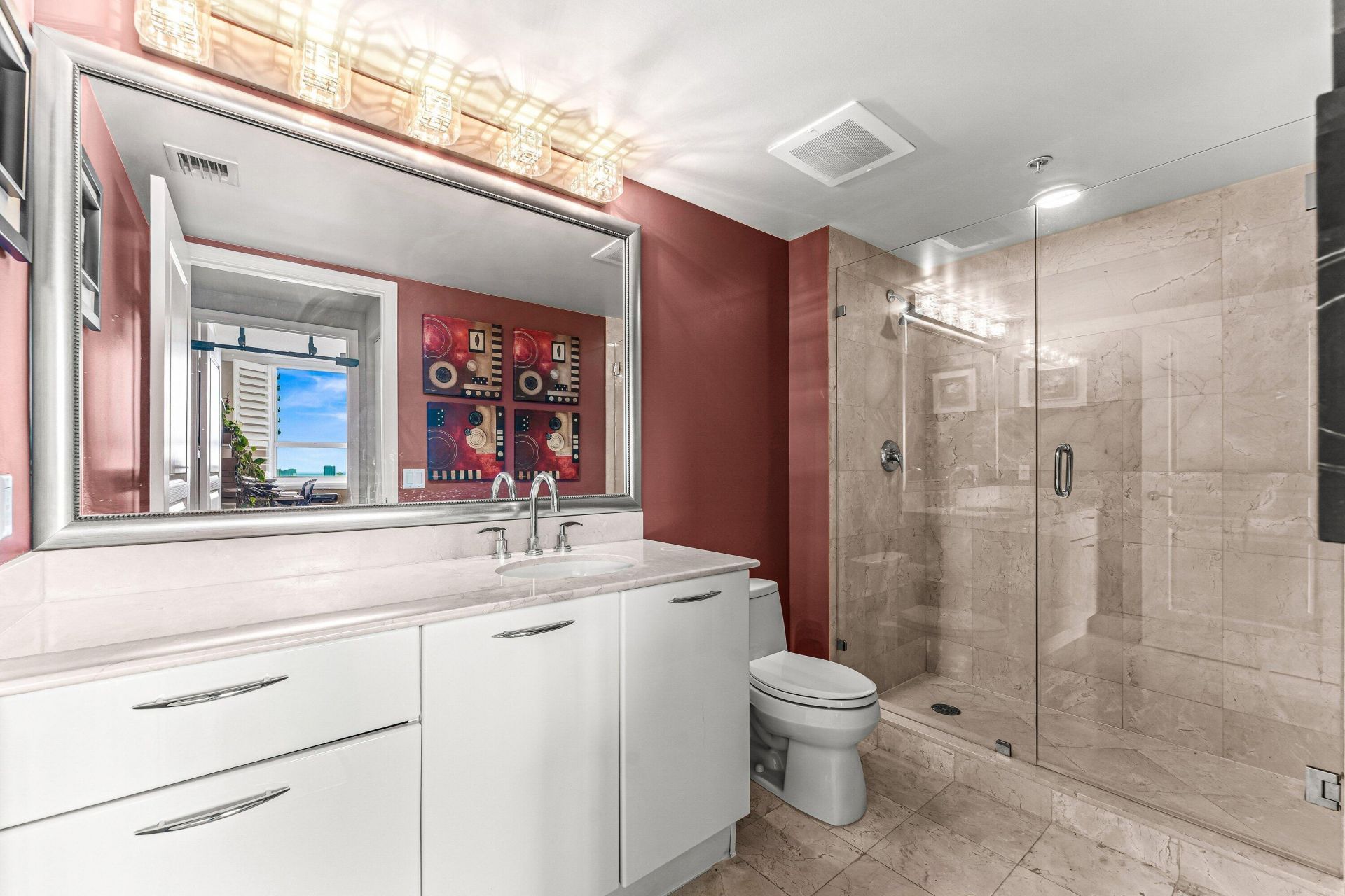 350 SE 2nd Street, Unit 2860, Fort Lauderdale, FL 33301 Photo