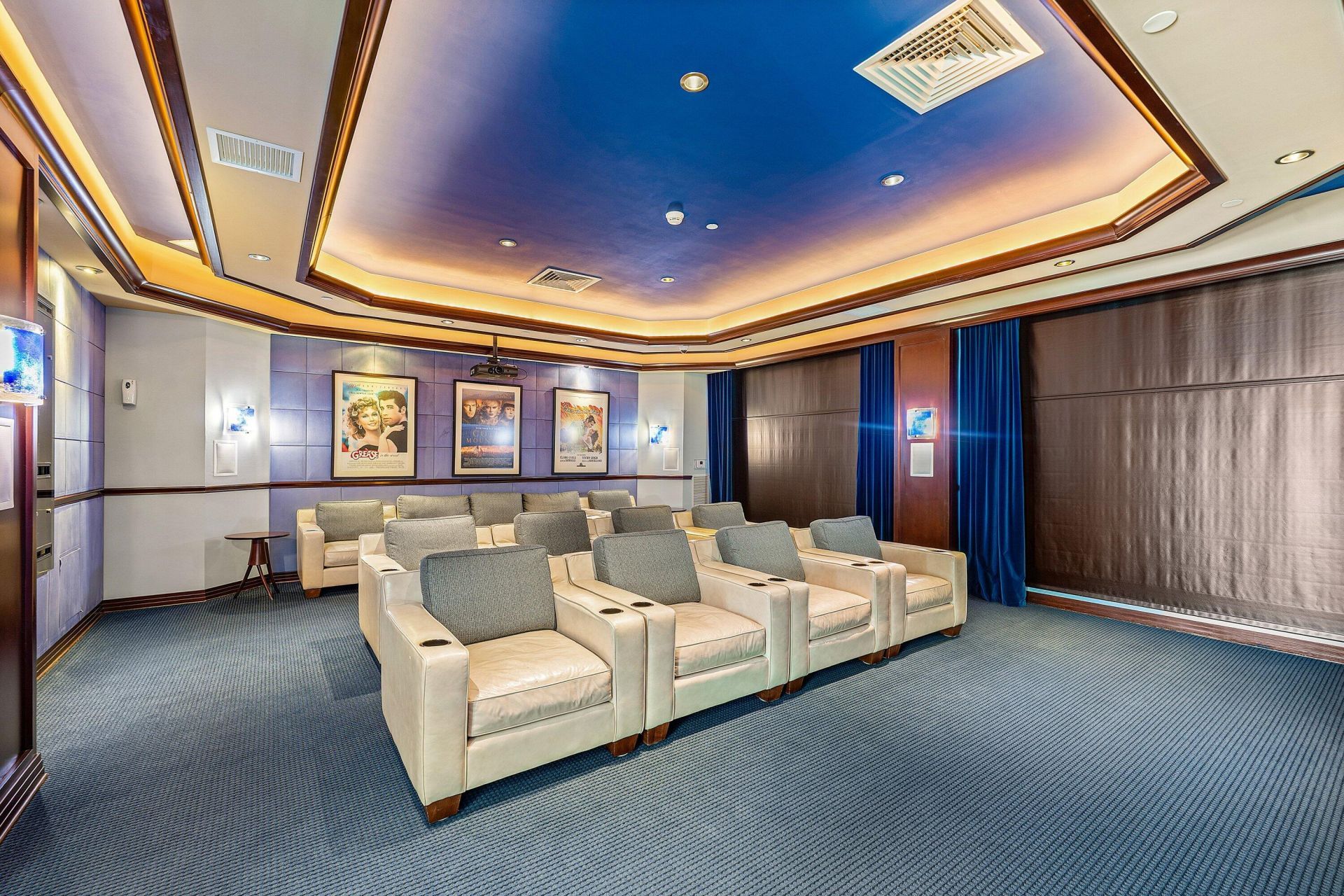 350 SE 2nd Street, Unit 2860, Fort Lauderdale, FL 33301 Photo