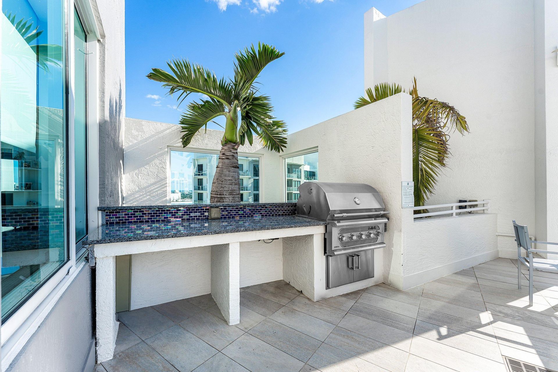 350 SE 2nd Street, Unit 2860, Fort Lauderdale, FL 33301 Photo