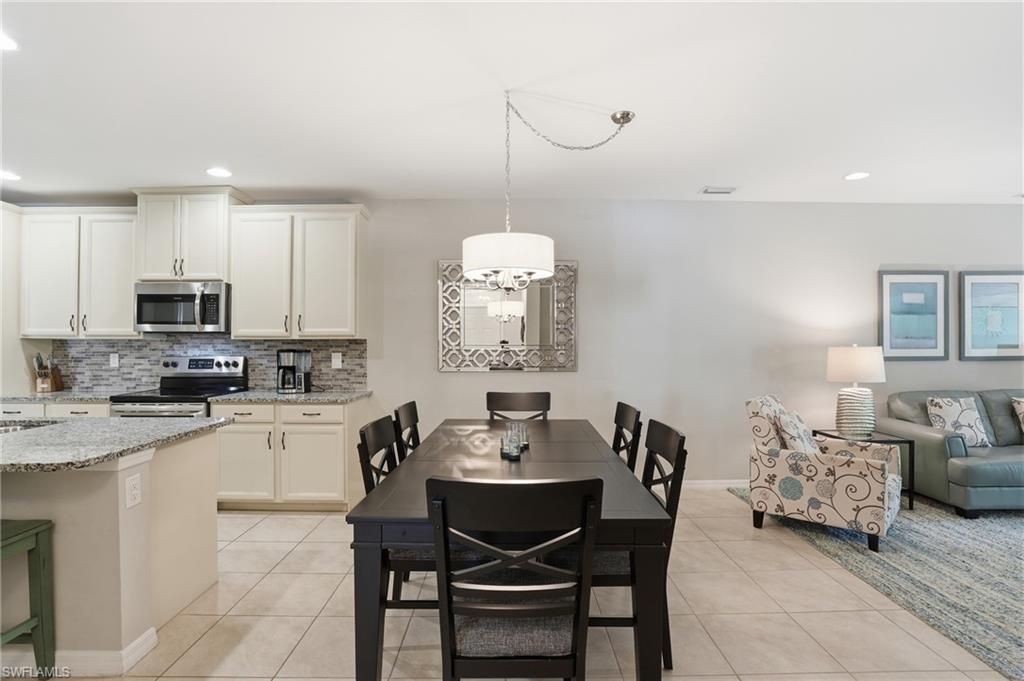 4262 Dutchess Park Rd, Fort Myers, FL 33916 Photo