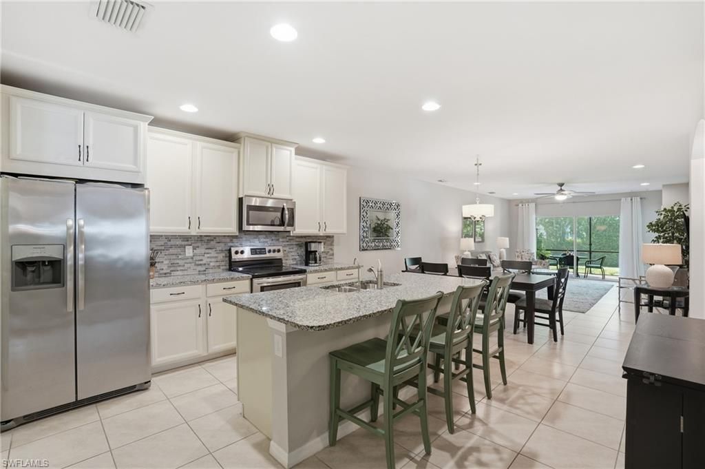 4262 Dutchess Park Rd, Fort Myers, FL 33916 Photo