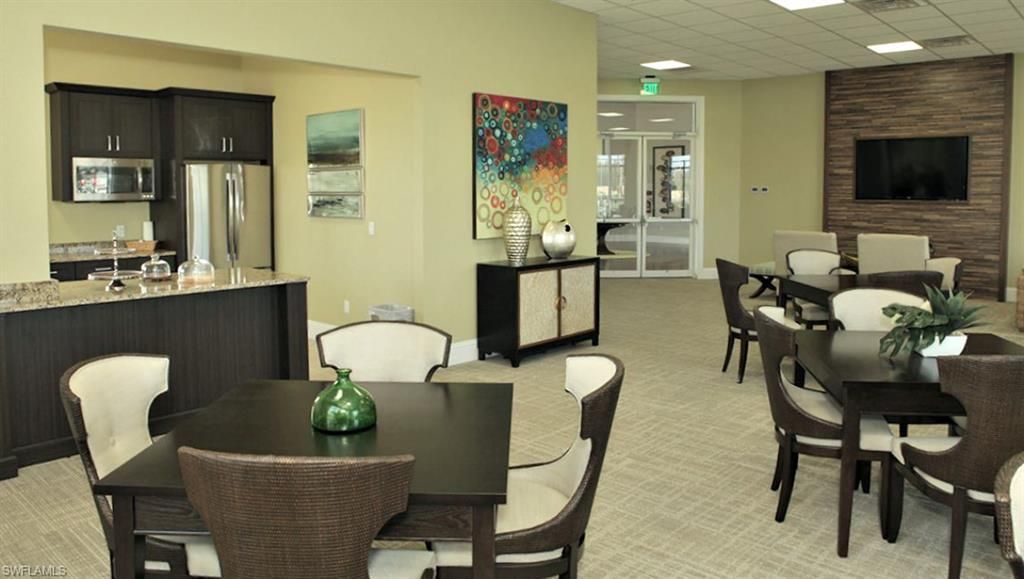 4262 Dutchess Park Rd, Fort Myers, FL 33916 Photo