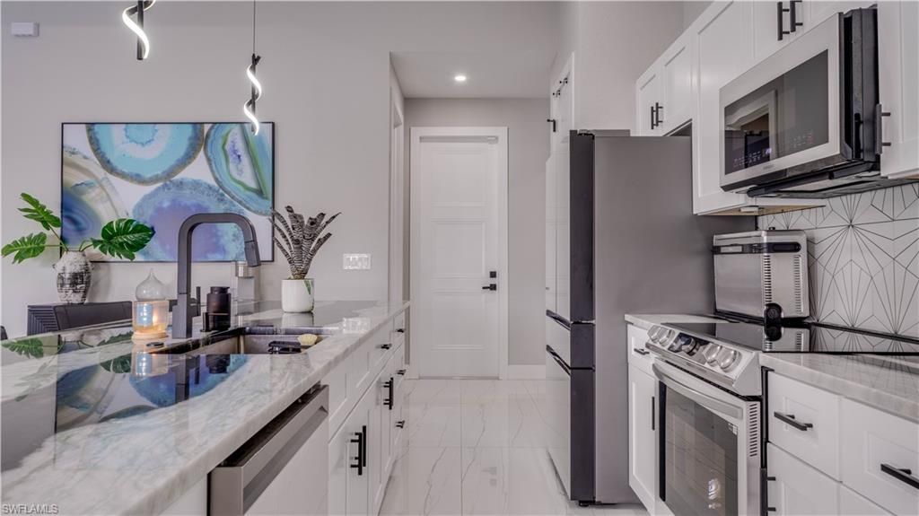 4211 10th St Sw, Lehigh Acres, FL 33976 Photo