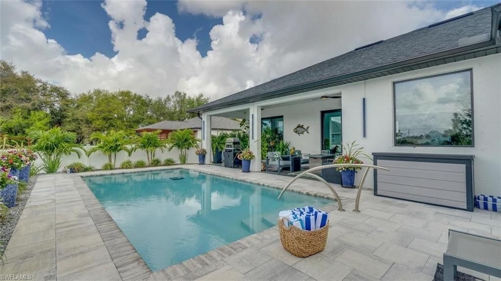 4211 10th St Sw, Lehigh Acres, FL 33976 Photo