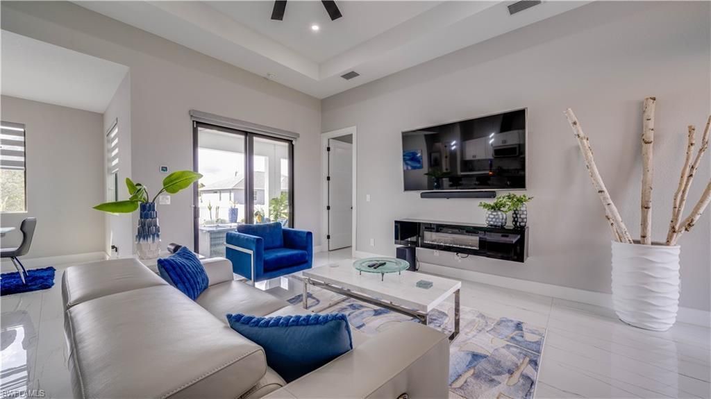 4211 10th St Sw, Lehigh Acres, FL 33976 Photo