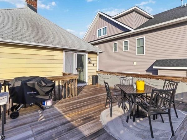 34 Ashwood Ave, Unit 2, Summit, NJ 07901