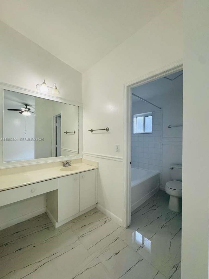 20874 NW 2nd St , Pembroke Pines, FL 33029 Photo