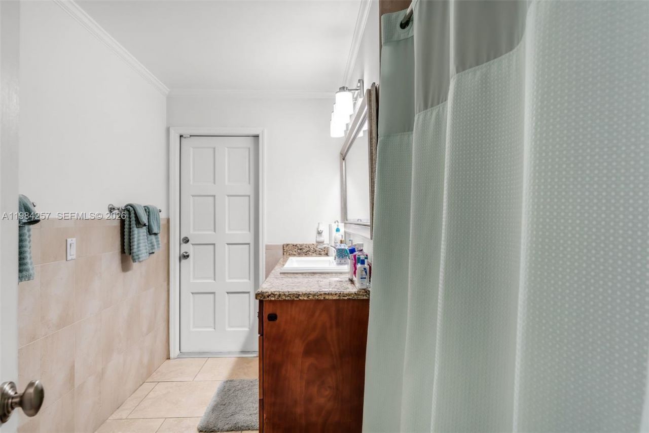 12945 SW 82nd Ave , Pinecrest, FL 33156 Photo