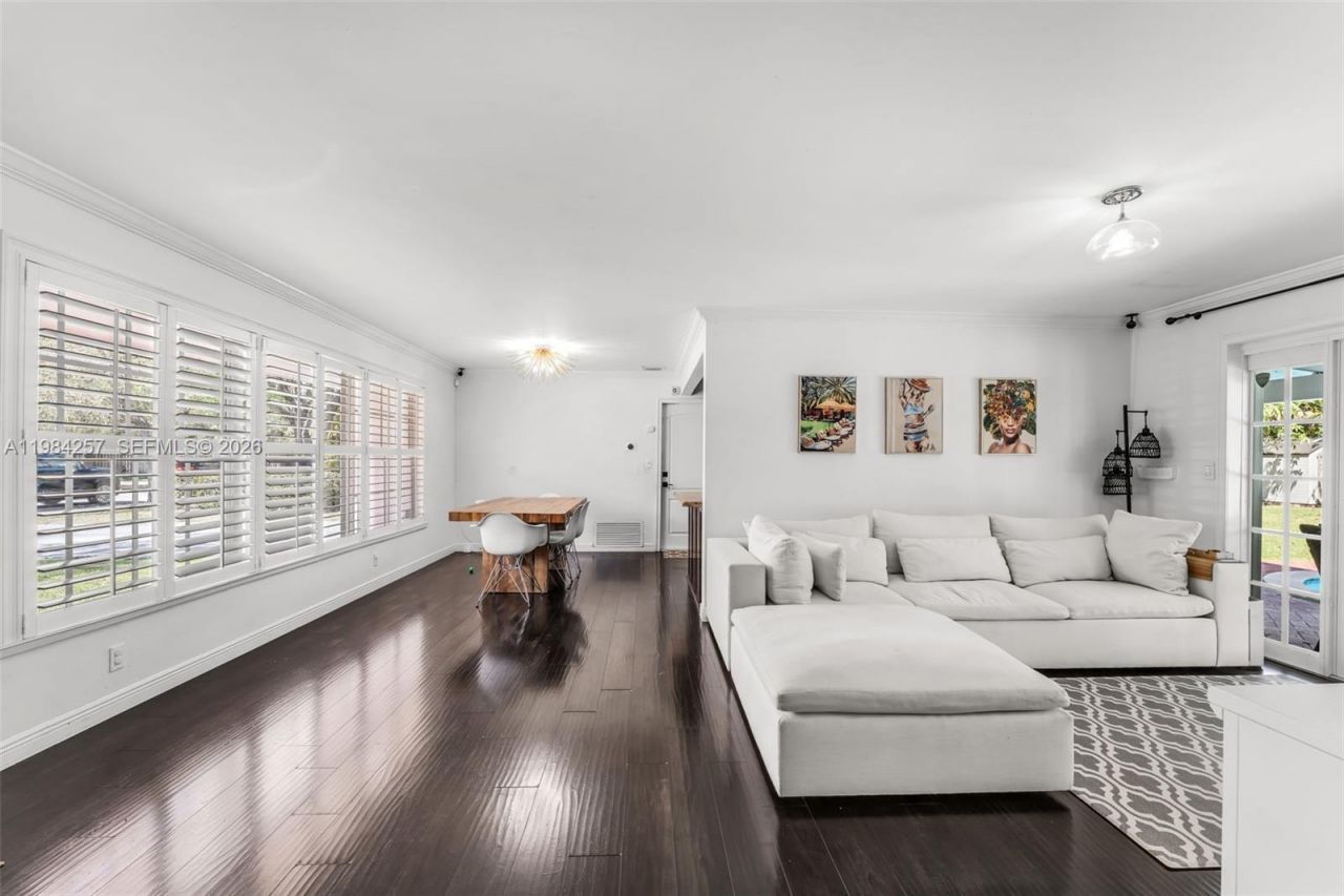 12945 SW 82nd Ave , Pinecrest, FL 33156 Photo