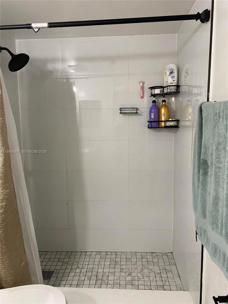 9405 W Flagler St , Unit D105, Miami, FL 33174 Photo