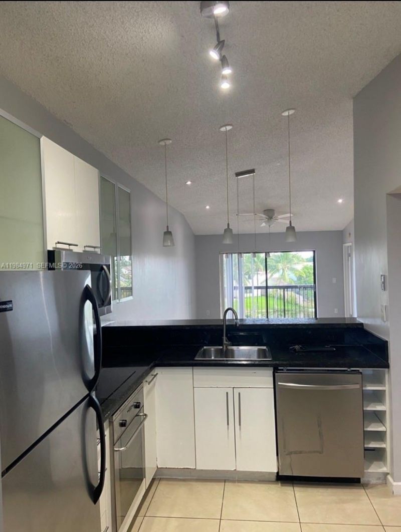 9849 Nob Hill Ln , Unit 9849, Sunrise, FL 33351 Photo