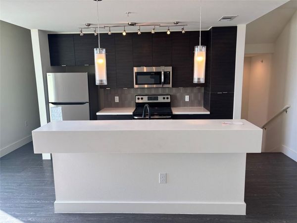 604 N Bluff DR, Unit 242, Austin, TX 78745