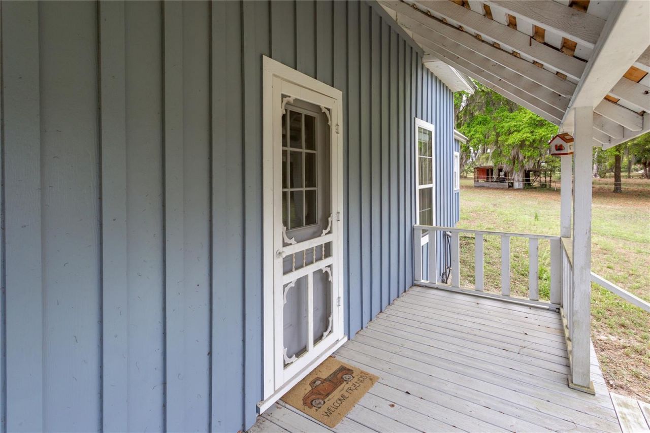 1905 Myrtle Lake Avenue, Fruitland Park, FL 34731 Photo