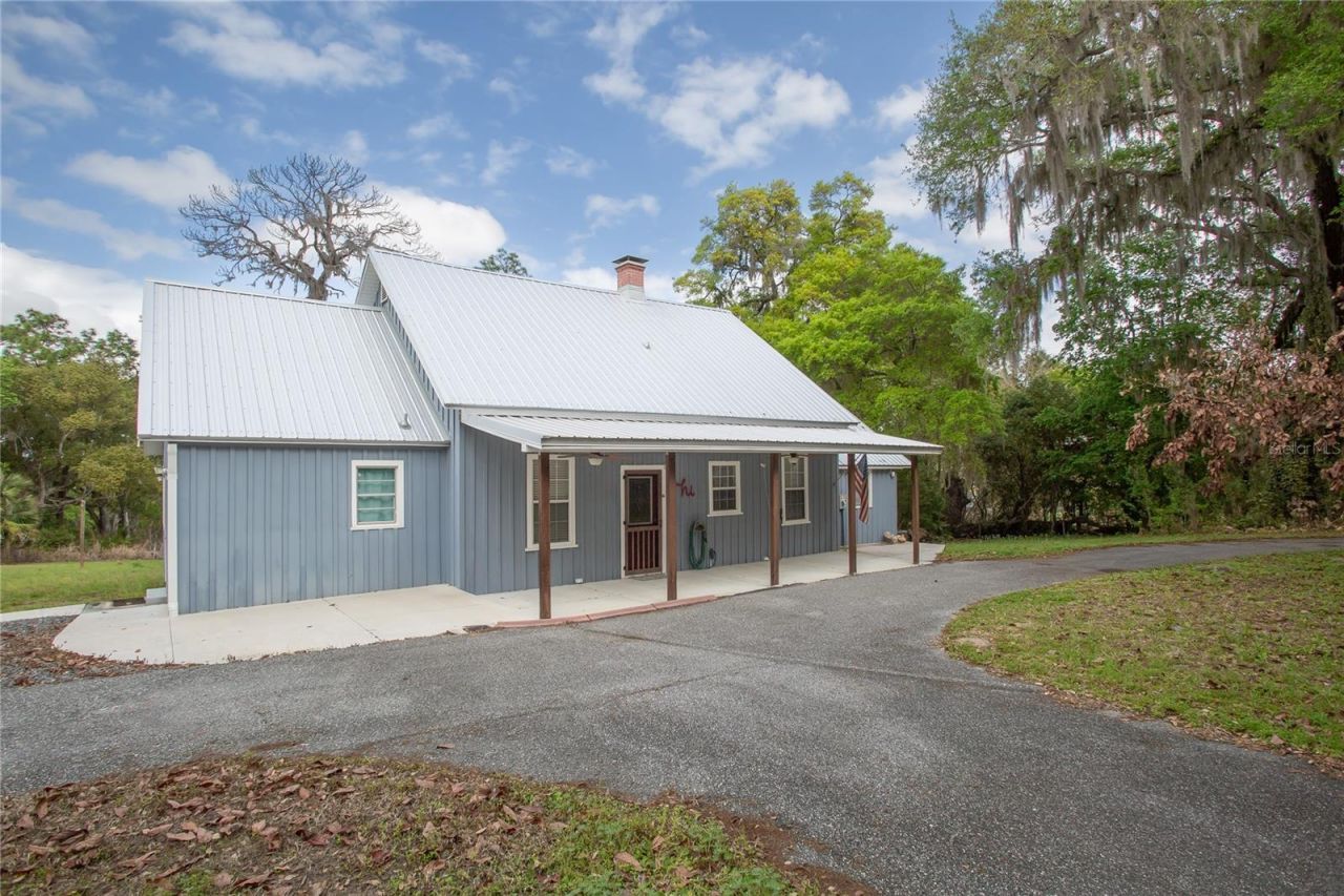 1905 Myrtle Lake Avenue, Fruitland Park, FL 34731 Photo