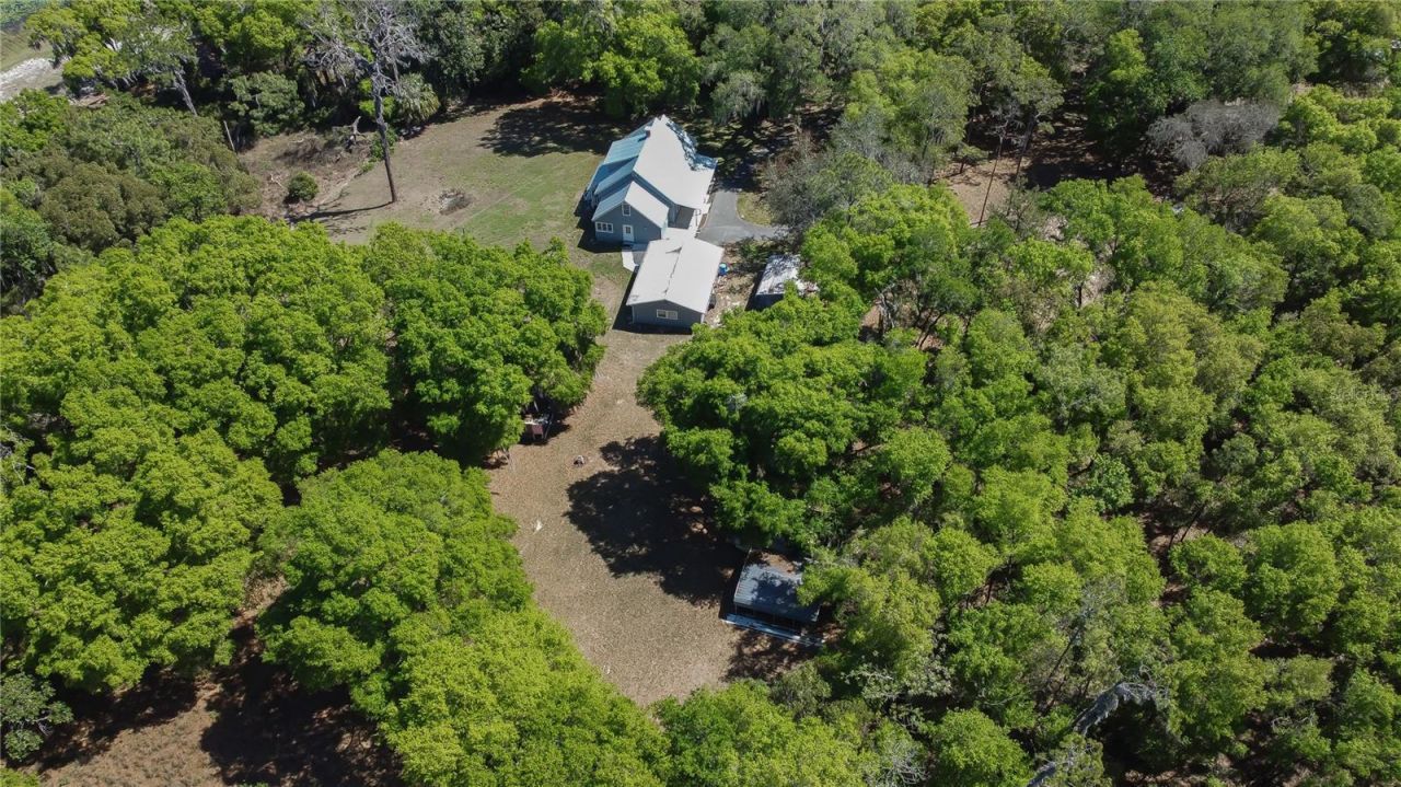 1905 Myrtle Lake Avenue, Fruitland Park, FL 34731 Photo